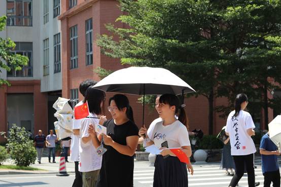 说明: D:\王琳\团委工作\文稿类\通讯稿\2019.09.10教师节\2019.9.10【新闻照片】教师节\2019.9.10【新闻照片】教师节\8.JPG 说明: D:\王琳\团委工作\文稿类\通讯稿\2019.09.10教师节\2019.9.10【新闻照片】教师节\2019.9.10【新闻照片】教师节\8.JPG